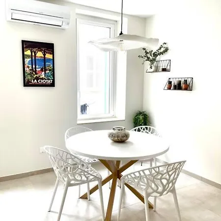 Apartmán Moderne + Parking A 50m De La